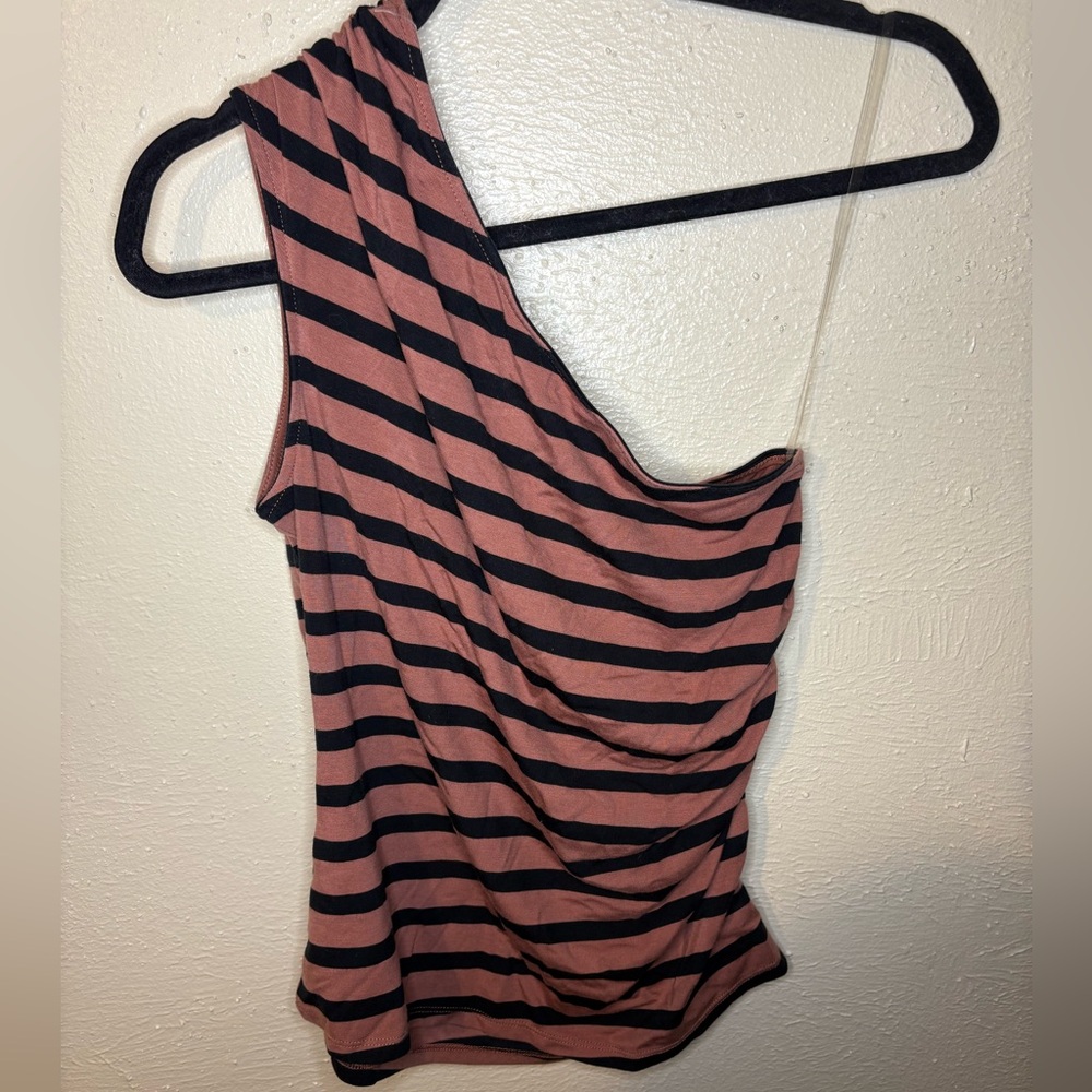 A New Day One Shoulder Brown and Black Ruched Tank Top - Picture 3 of 4